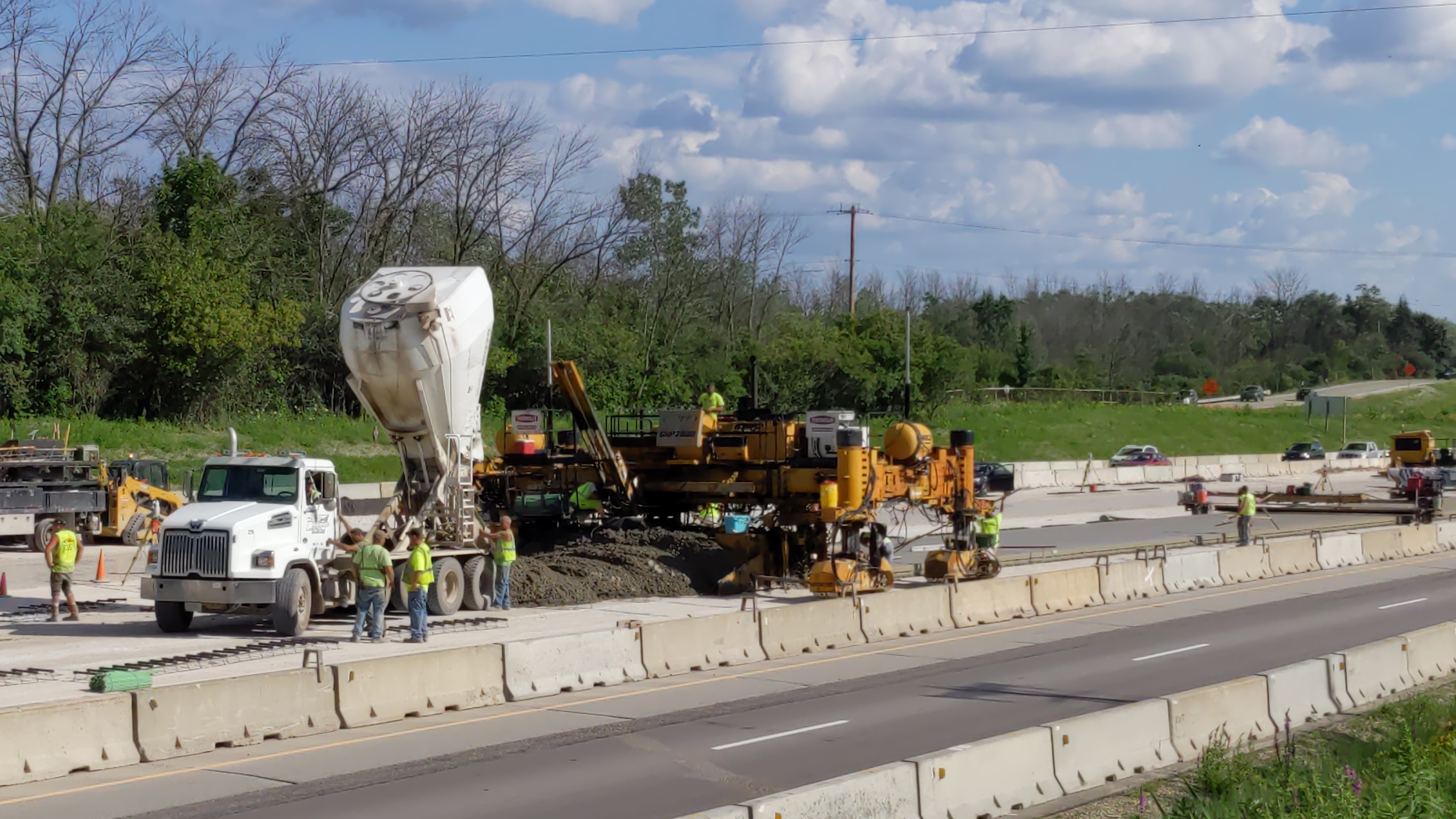 Maxon Agitors Pave Local I-43